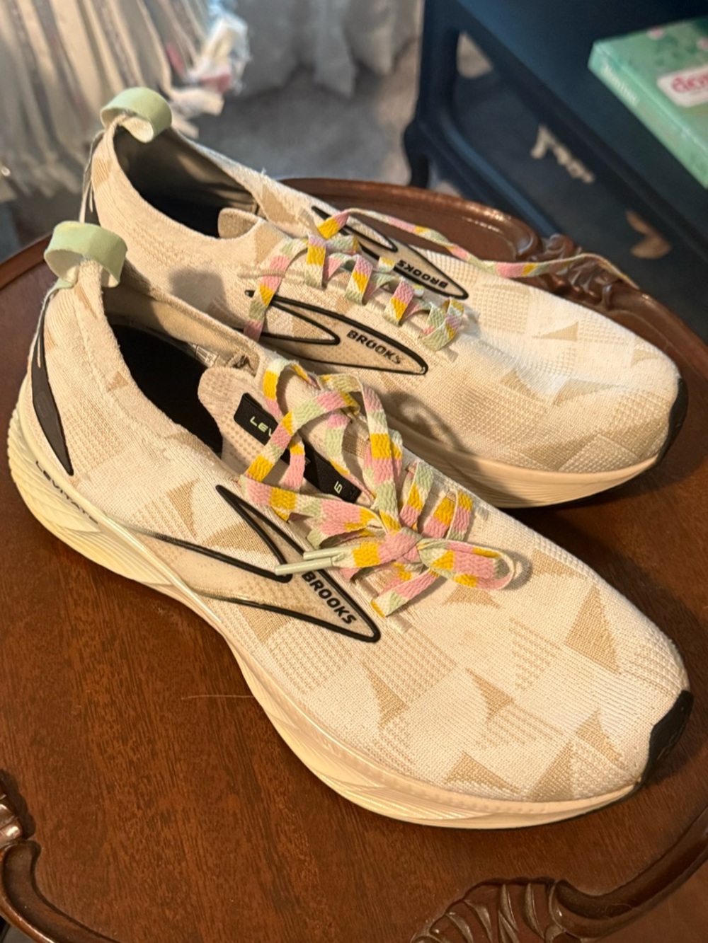 Brooks Levitate Stealthfit 6 Running Shoes